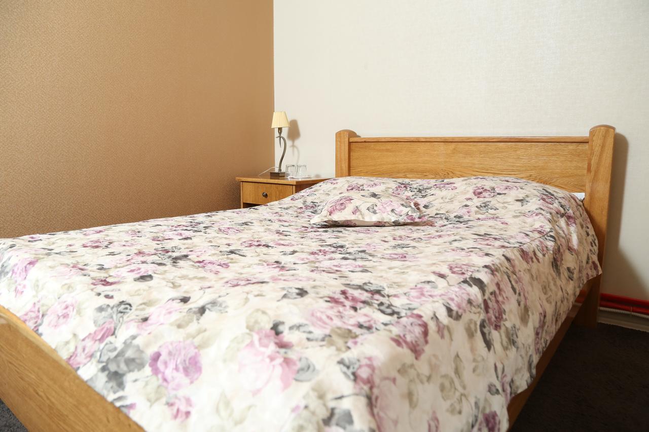 B&B Vila Bela Ruza Sremska Mitrovica Exterior foto